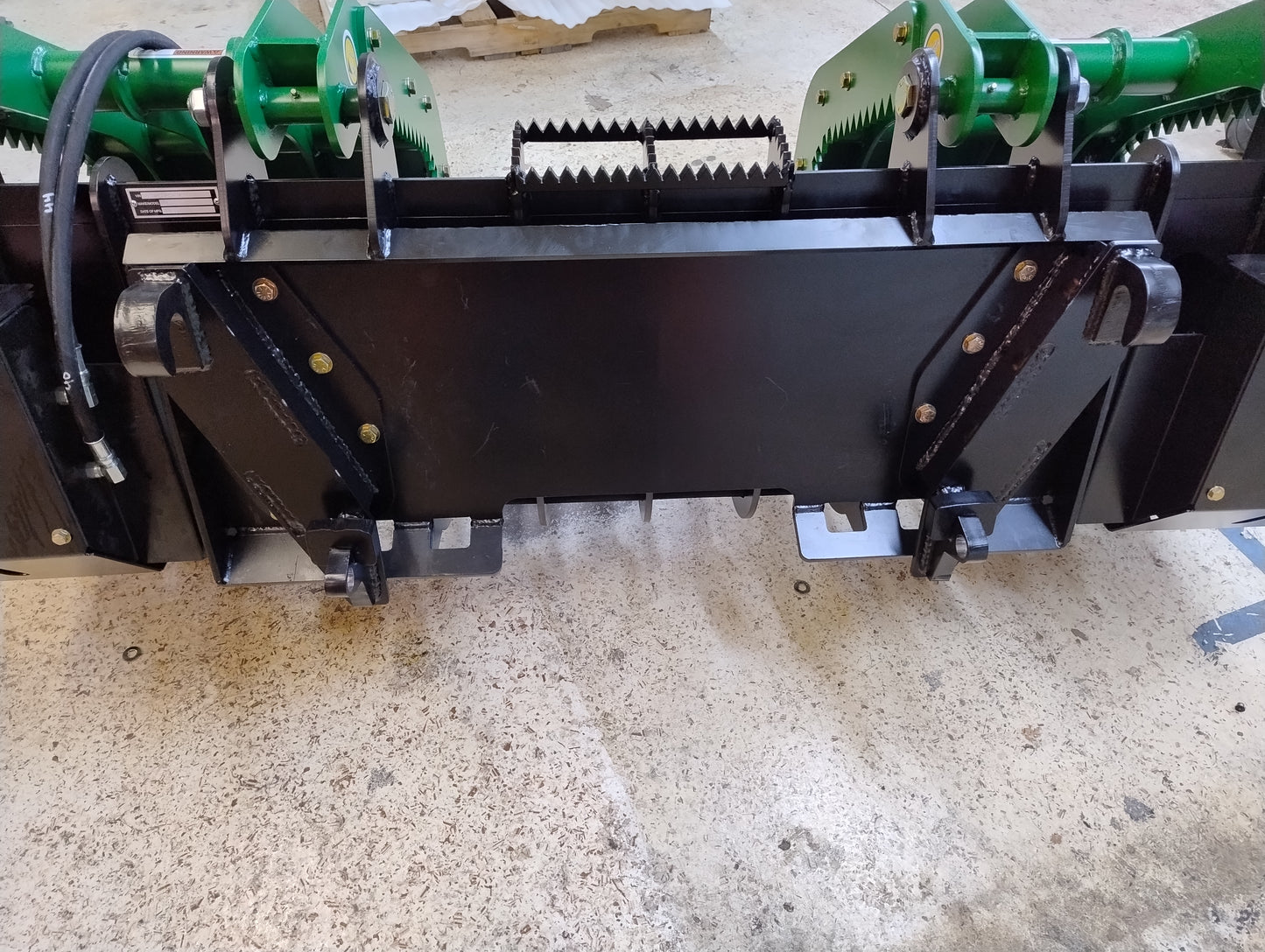 Euro Global - Universal Bolt on Adapter Plate